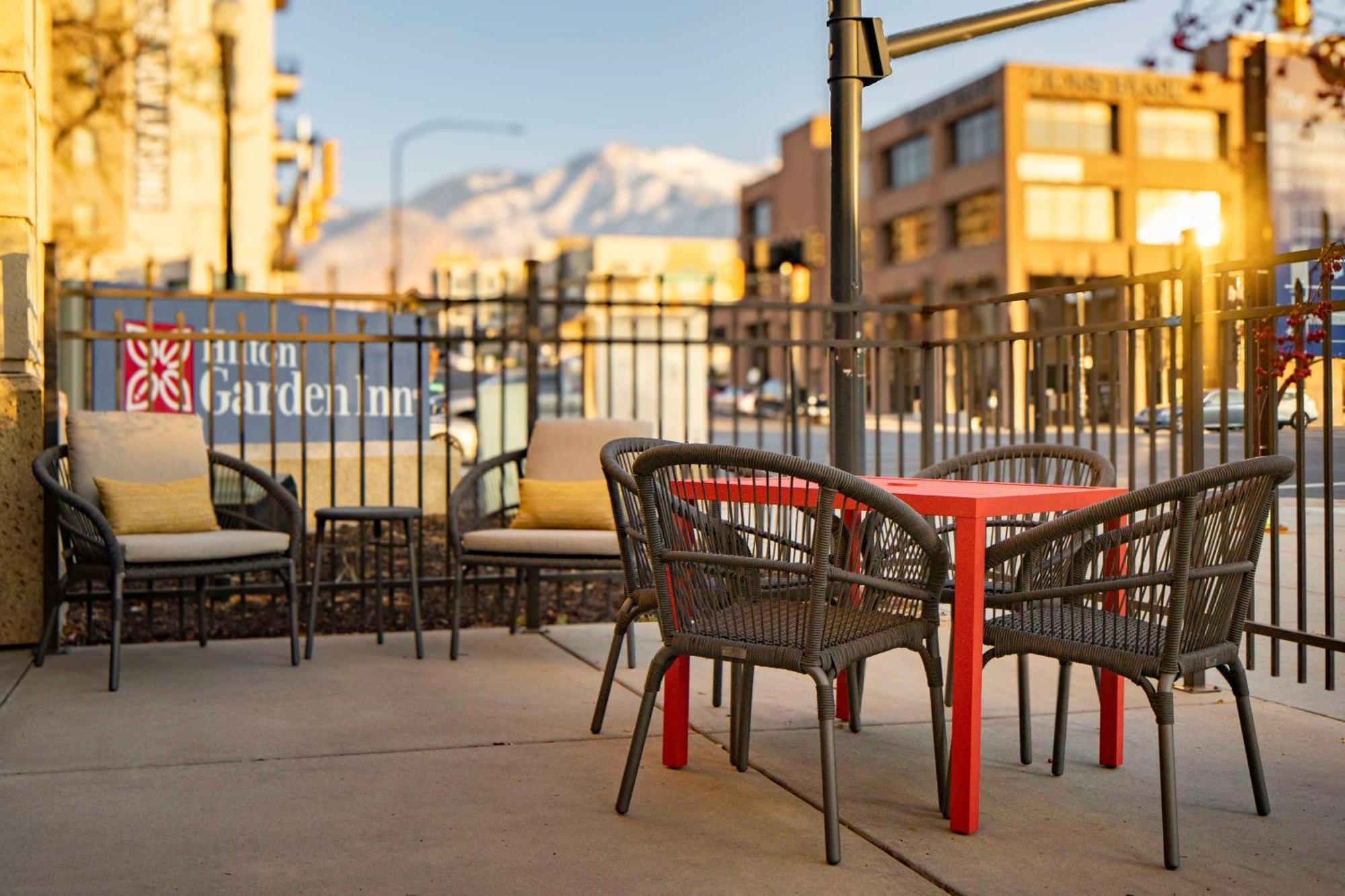 Hilton Garden Inn Ogden Exterior foto